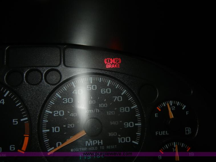 image for item D4649 2002 Chevrolet S10 Xtreme