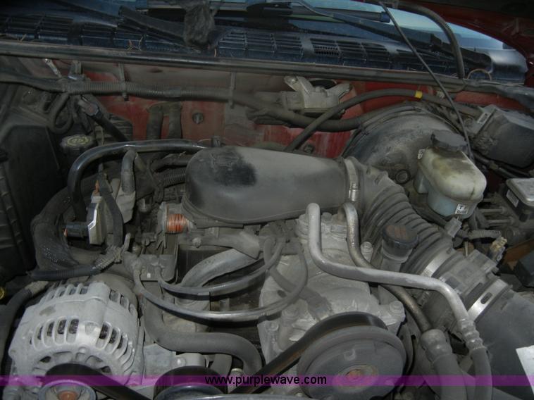 image for item D4649 2002 Chevrolet S10 Xtreme