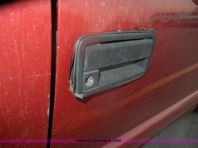 image for item D4649 2002 Chevrolet S10 Xtreme