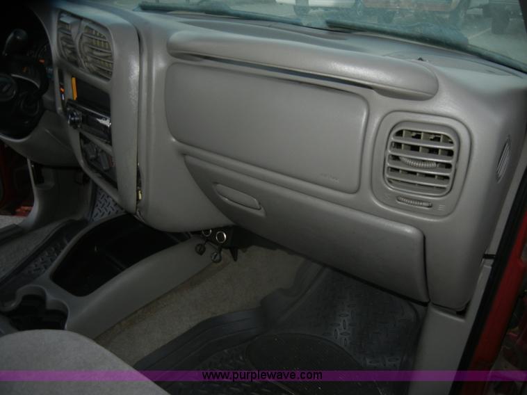 image for item D4649 2002 Chevrolet S10 Xtreme
