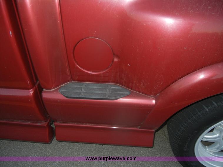 image for item D4649 2002 Chevrolet S10 Xtreme