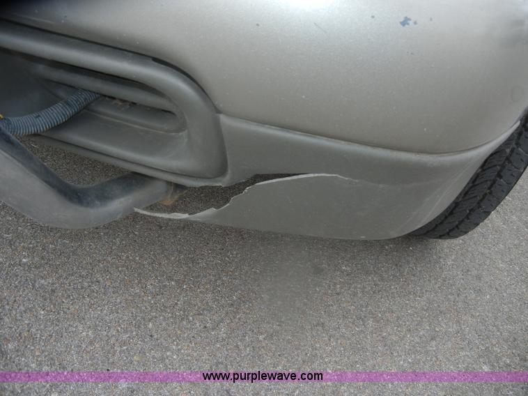 image for item D4650 1999 Chevrolet S10 LS