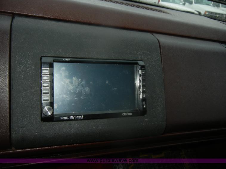 image for item D4726 1990 Chevrolet Silverado C1500 pickup truck