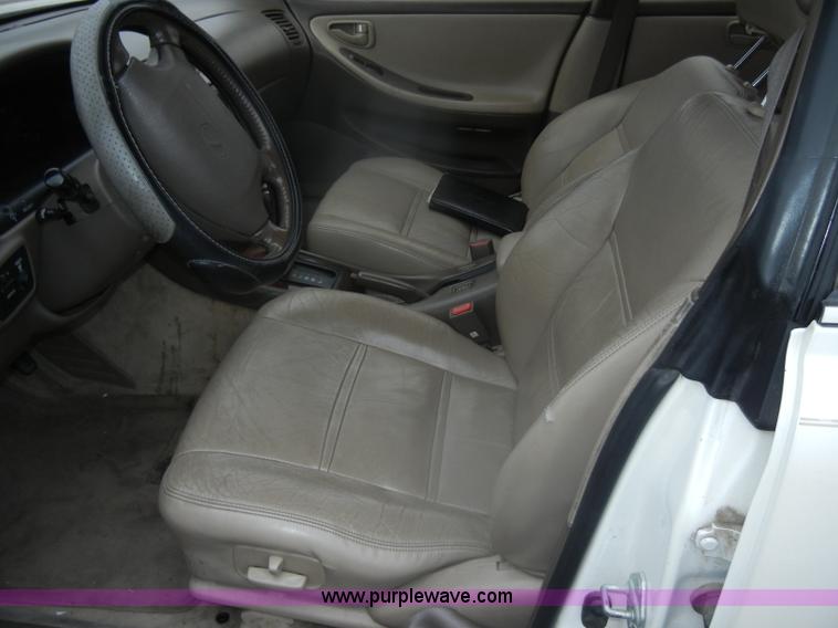 image for item D4729 1995 Lexus ES300