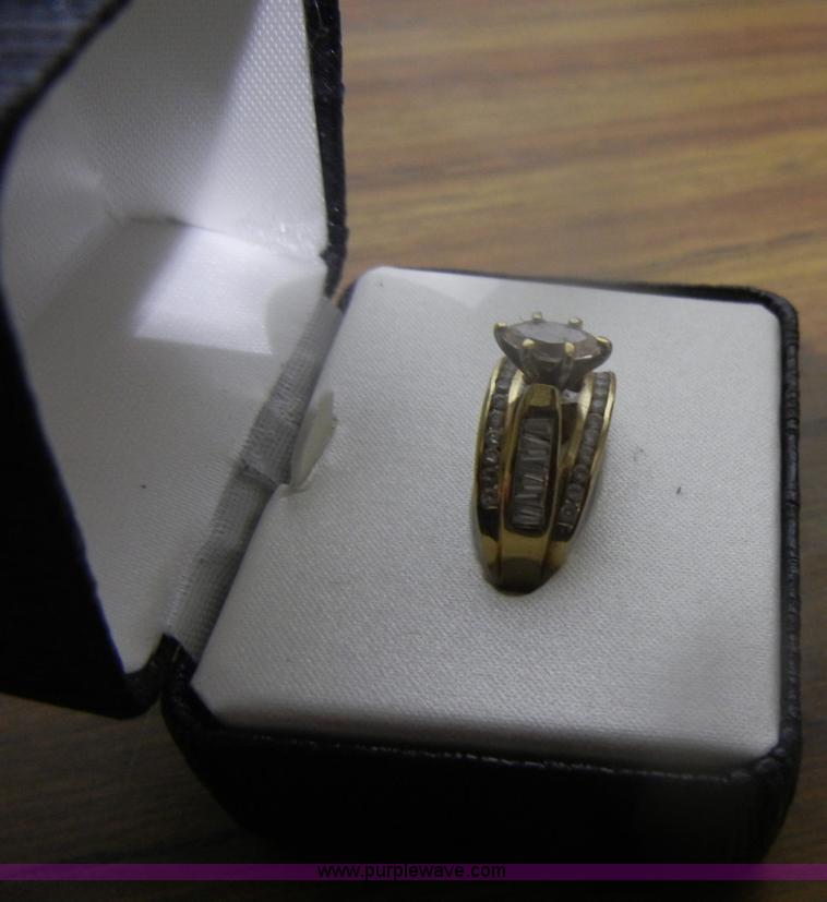 image for item F9194 (2) rings