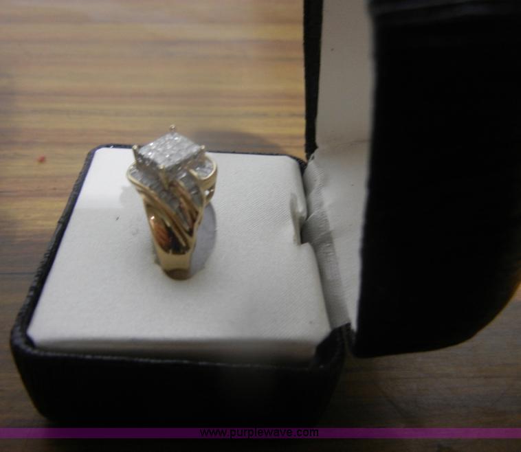 image for item F9195 Woman's ring