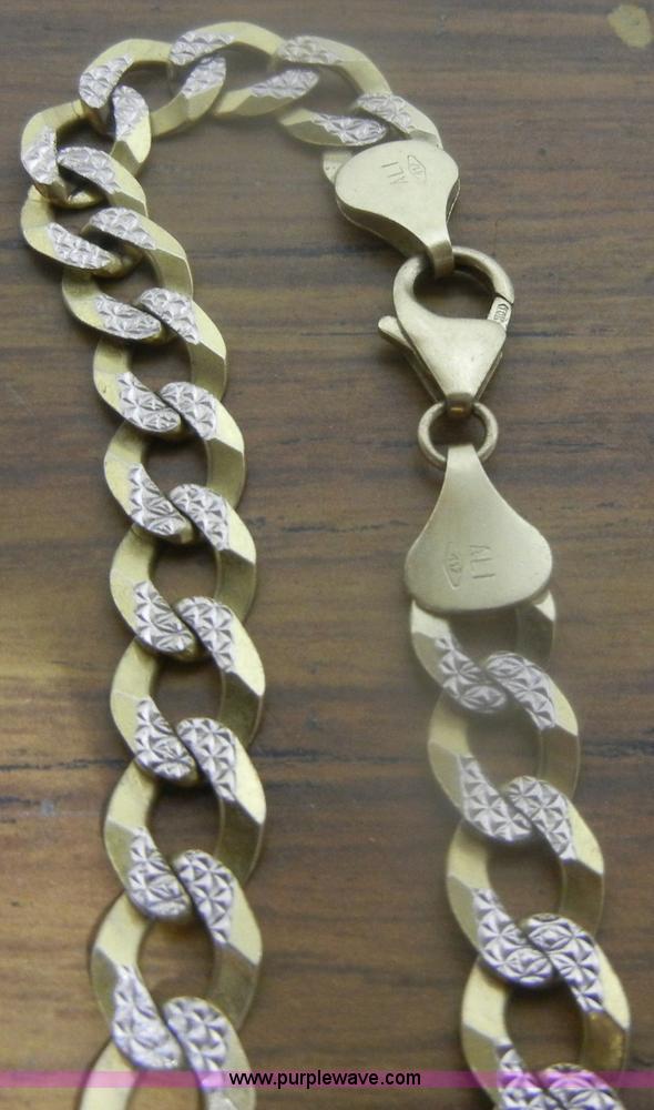 image for item F9199 Men's chain and medallion