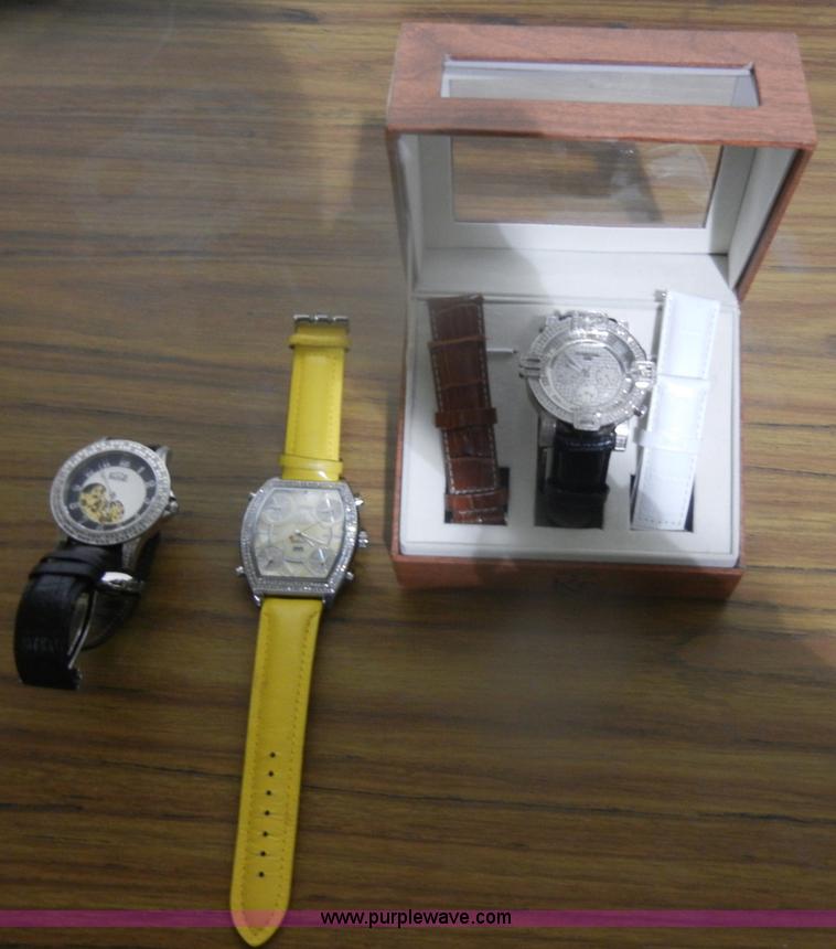 image for item F9205 (3) designer men's watches