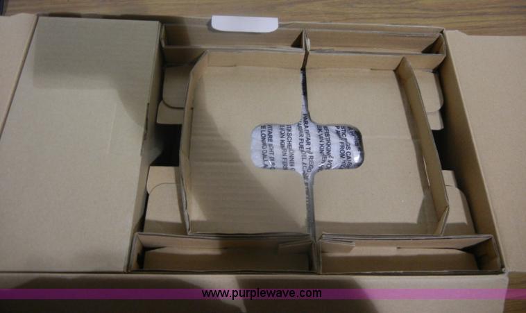 image for item F9239 Clarion NX500 6.5" touch screen DVD/GPS