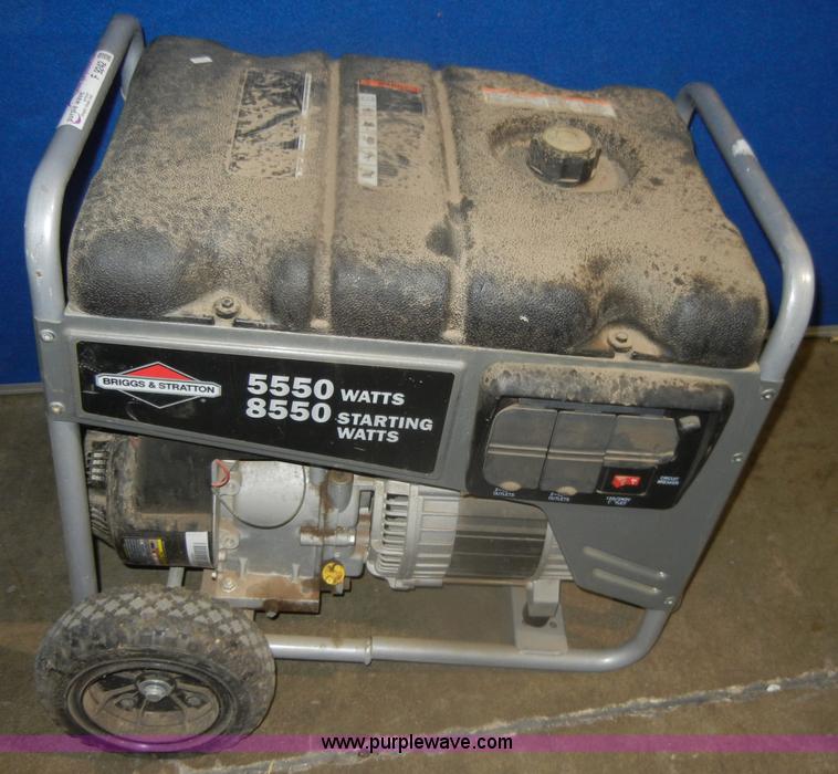 image for item F9242 Briggs & Stratton portable generator