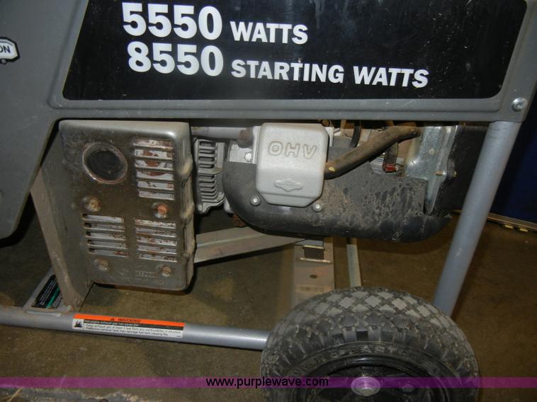 image for item F9242 Briggs & Stratton portable generator