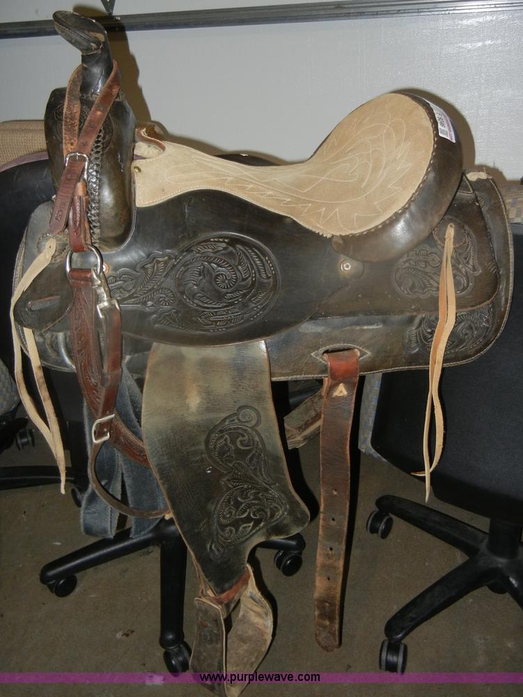 image for item F9246 Saddle