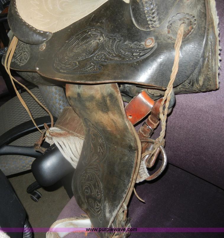 image for item F9246 Saddle