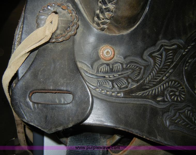 image for item F9246 Saddle