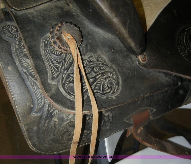 image for item F9246 Saddle
