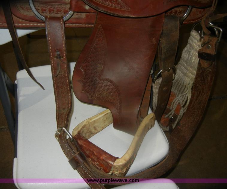 image for item F9247 Saddle King roping saddle