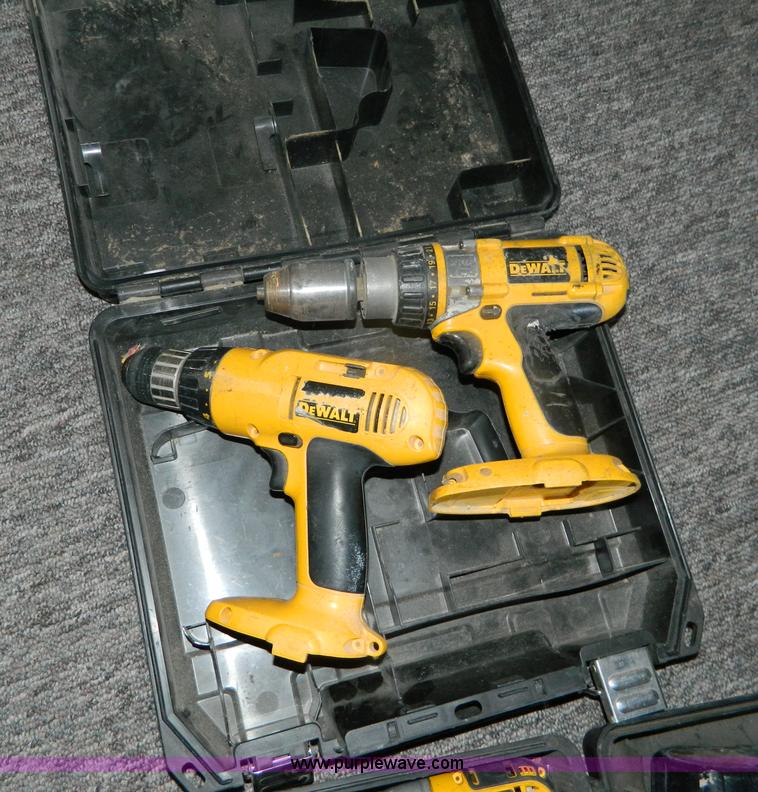 image for item S9195 DeWalt drill and drill drivers