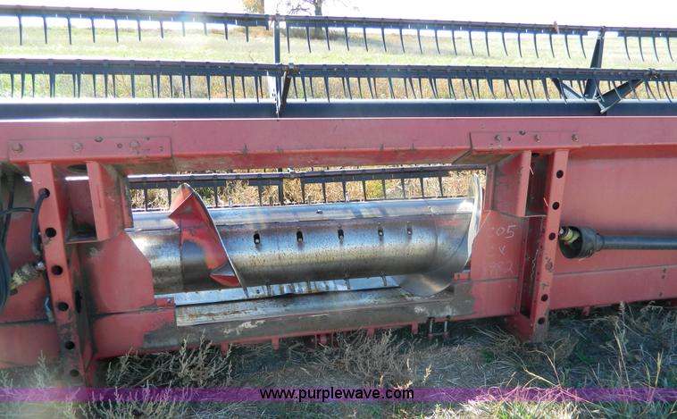 image for item B3956 1994 Case IH 1020 flex header
