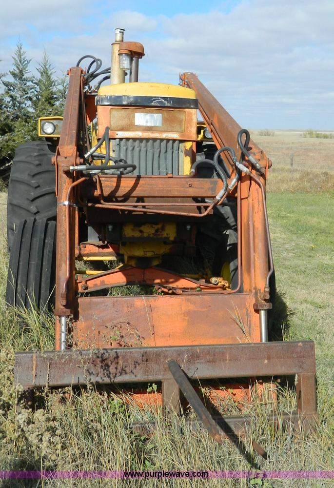 image for item B3968 1967 Minneapolis Moline M670 tractor