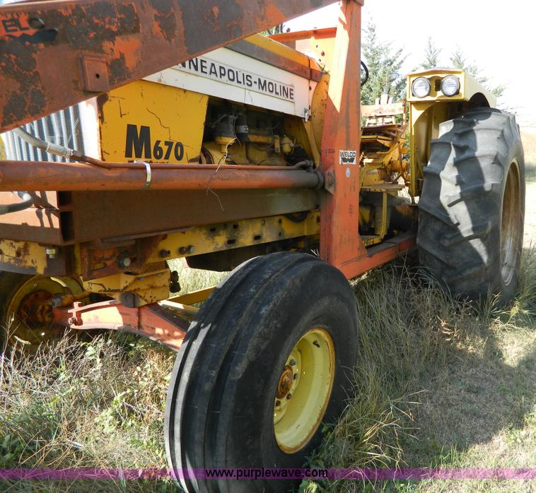 image for item B3968 1967 Minneapolis Moline M670 tractor