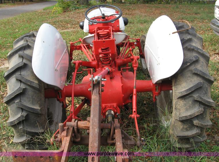 image for item B6407 1946 Ford 2N tractor