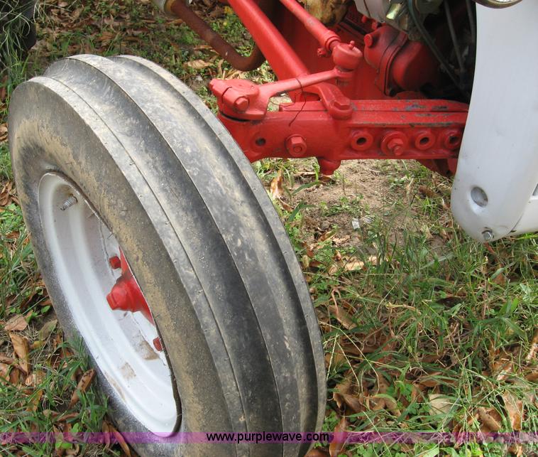 image for item B6407 1946 Ford 2N tractor