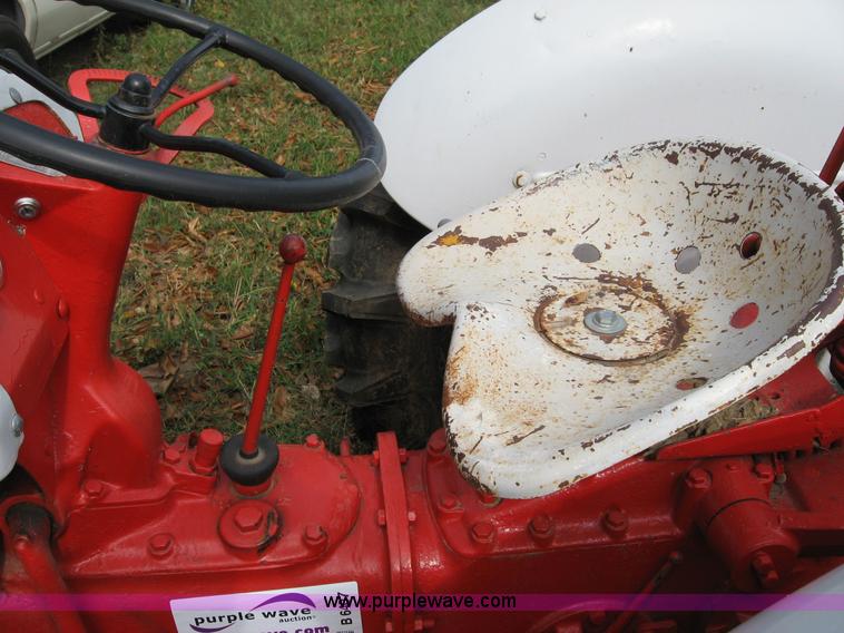 image for item B6407 1946 Ford 2N tractor