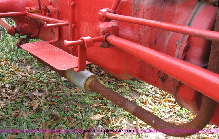image for item B6407 1946 Ford 2N tractor