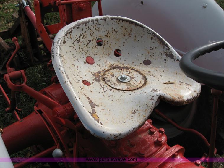 image for item B6407 1946 Ford 2N tractor