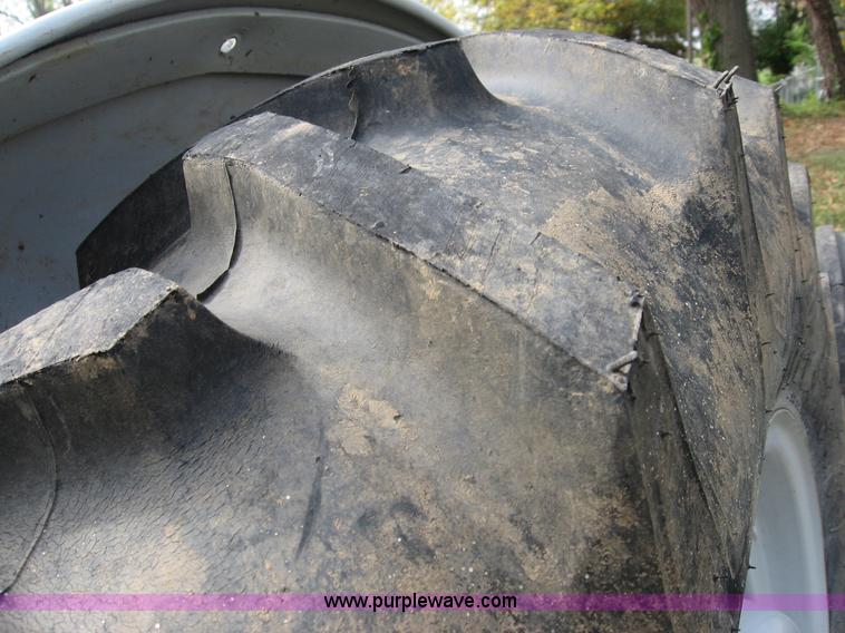 image for item B6407 1946 Ford 2N tractor