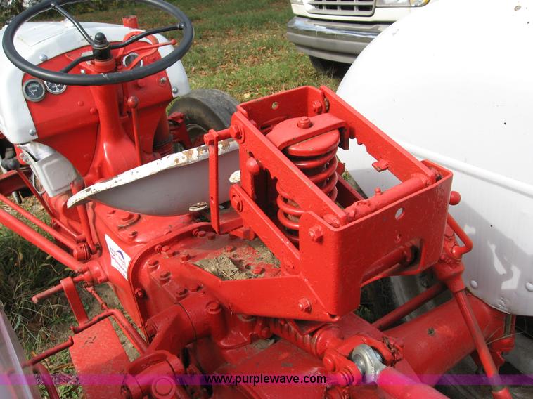 image for item B6407 1946 Ford 2N tractor