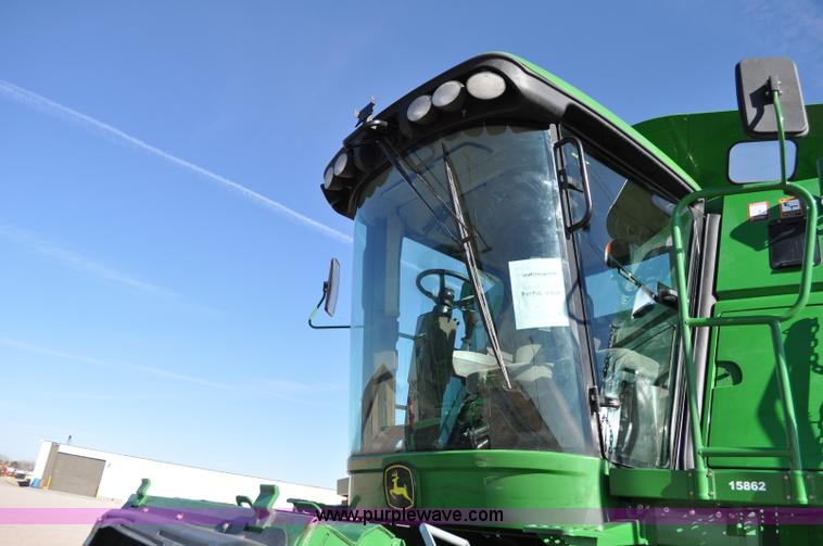 image for item C3198 2010 John Deere 9770 STS RWA combine