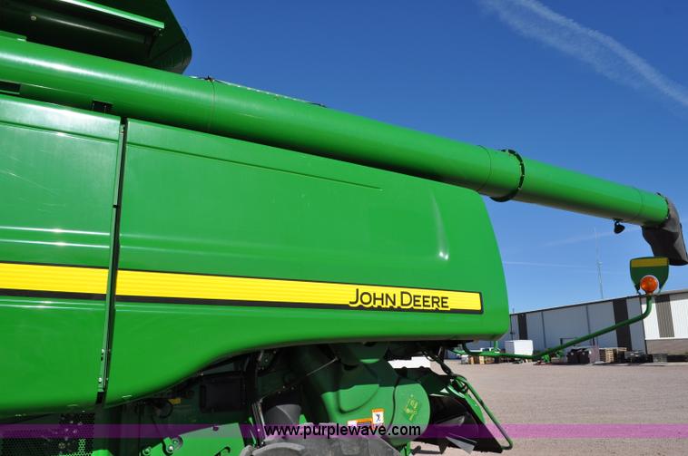 image for item C3198 2010 John Deere 9770 STS RWA combine