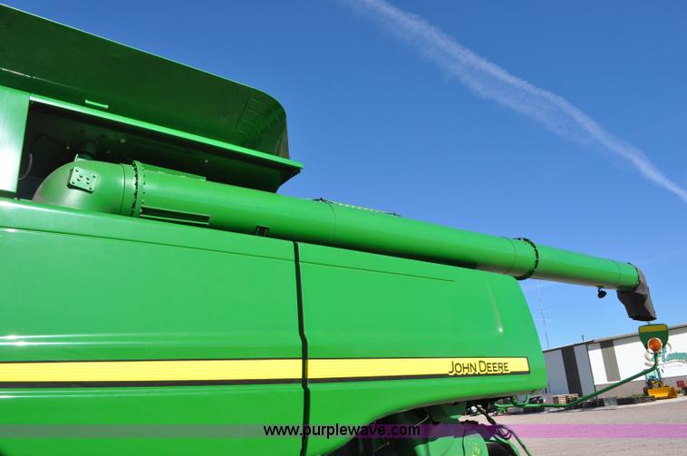 image for item C3198 2010 John Deere 9770 STS RWA combine