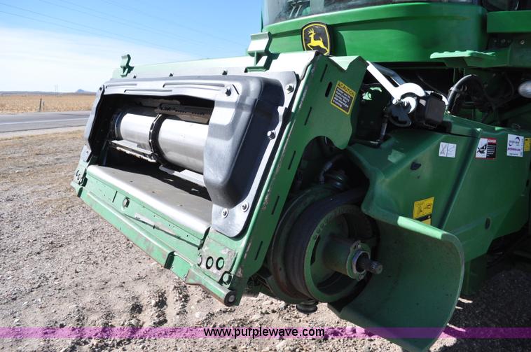image for item C3199 2010 John Deere 9770 STS 2WD combine
