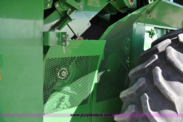 image for item C3199 2010 John Deere 9770 STS 2WD combine