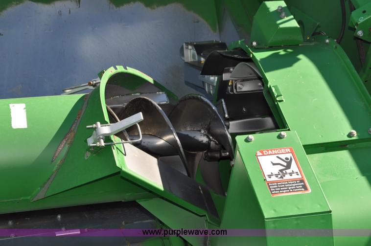 image for item C3199 2010 John Deere 9770 STS 2WD combine