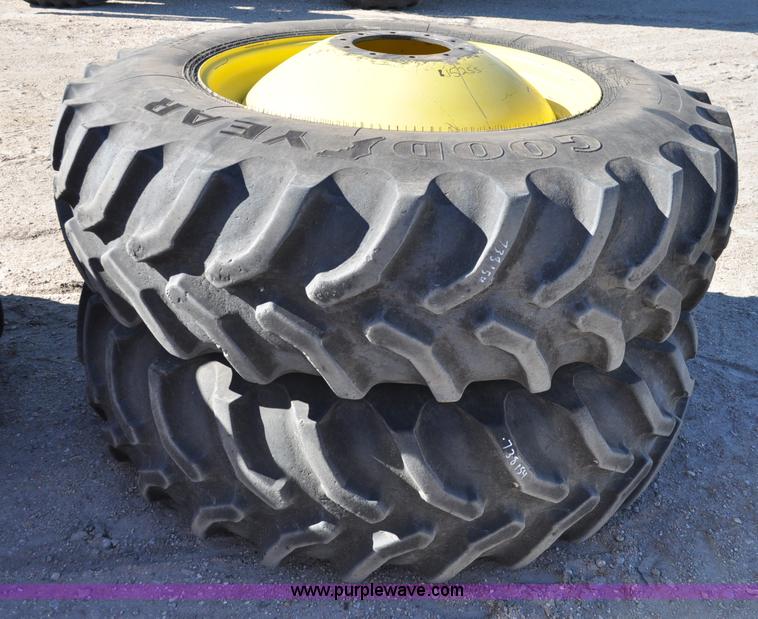 image for item C3199 2010 John Deere 9770 STS 2WD combine