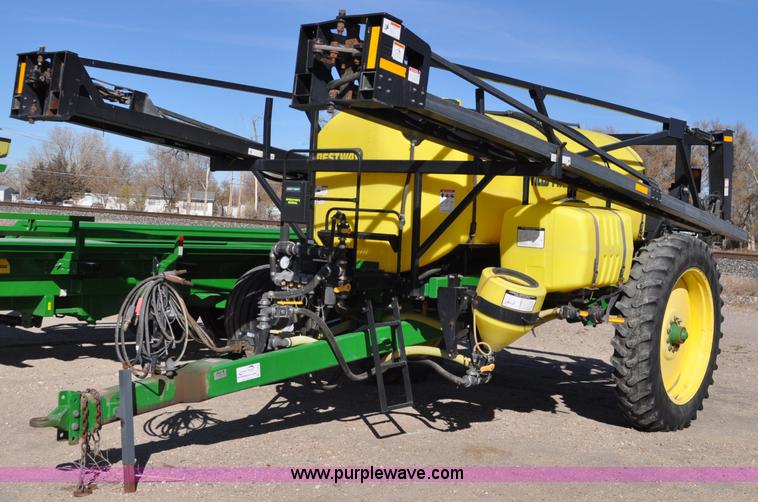 image for item C3200 2007 Bestway Field-Pro IV sprayer