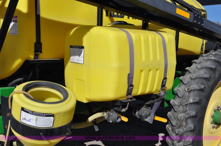 image for item C3200 2007 Bestway Field-Pro IV sprayer