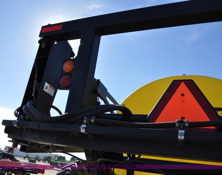 image for item C3200 2007 Bestway Field-Pro IV sprayer