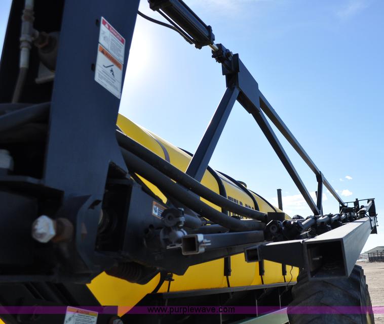 image for item C3200 2007 Bestway Field-Pro IV sprayer