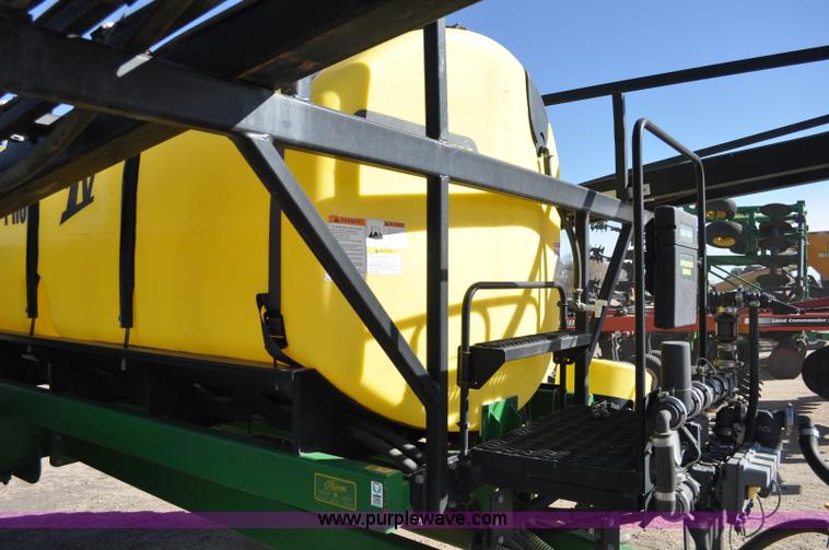 image for item C3200 2007 Bestway Field-Pro IV sprayer