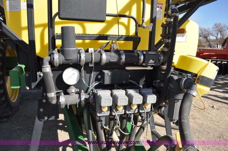 image for item C3200 2007 Bestway Field-Pro IV sprayer
