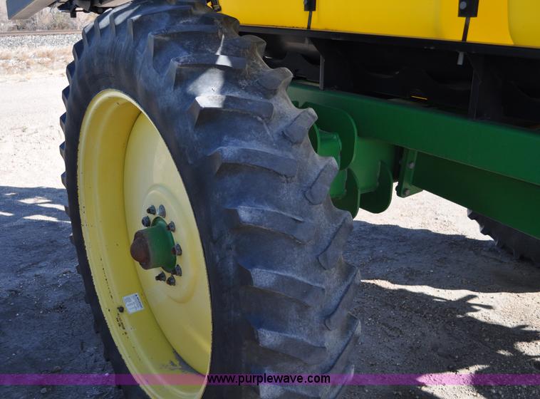 image for item C3200 2007 Bestway Field-Pro IV sprayer