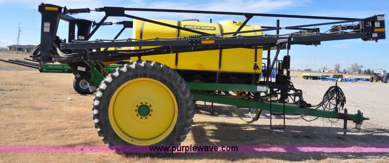 image for item C3201 2006 Bestway Field-Pro IV sprayer
