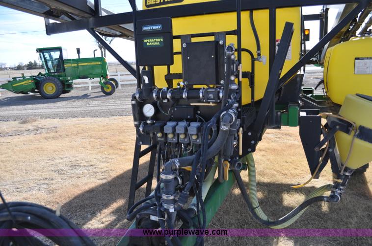 image for item C3201 2006 Bestway Field-Pro IV sprayer