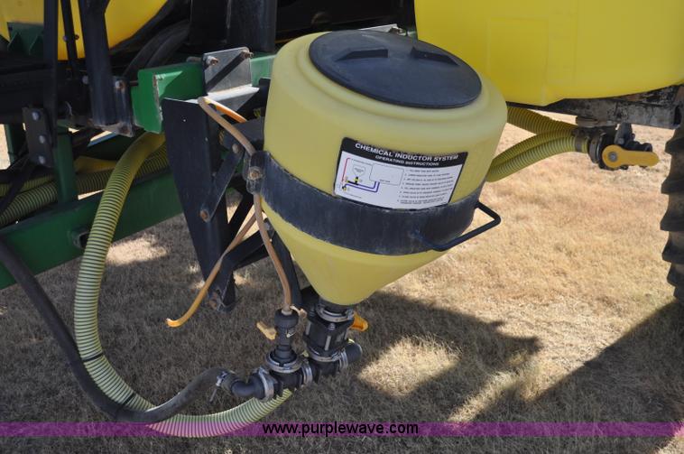 image for item C3201 2006 Bestway Field-Pro IV sprayer