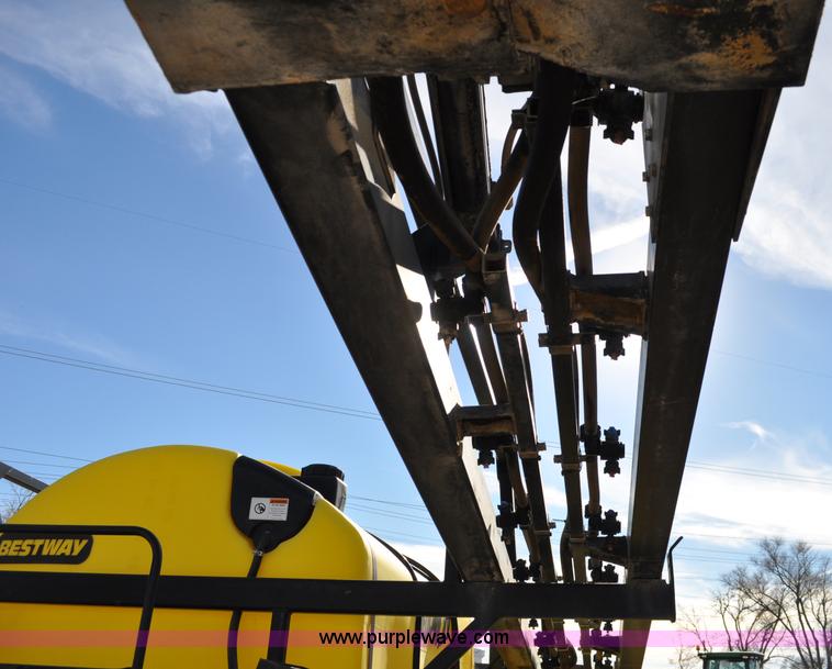 image for item C3201 2006 Bestway Field-Pro IV sprayer