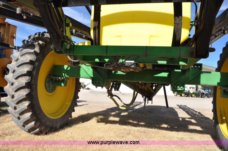 image for item C3201 2006 Bestway Field-Pro IV sprayer